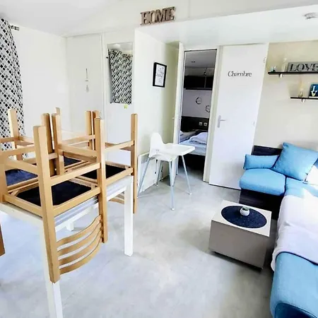 Bungalow De 4 Chambres Avec Piscine Partagee Sauna Et Wifi A Jean De Monts A 3 Km De La Σπίτι διακοπών *